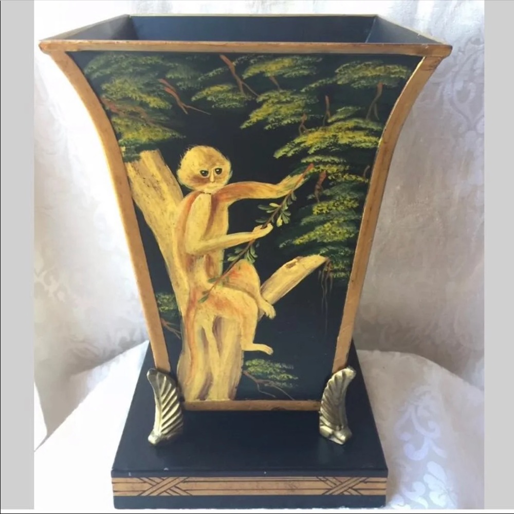 Tole Painted Metal Planter Cache Pot